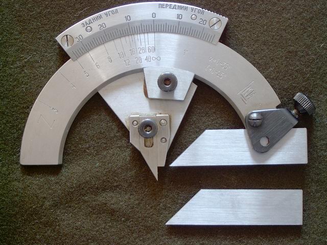 Protractor for checking angles of cutting tools