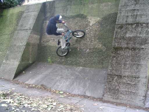 Clive wallride - photo by Cord