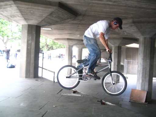 Kelvin southbank 180 - photo by Cord