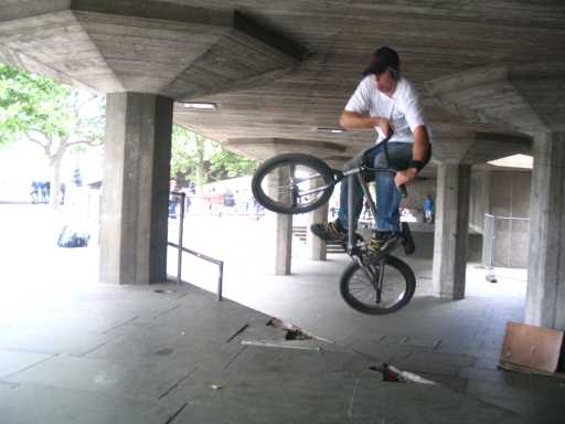 Kelvin southbank tweaker - photo by Cord