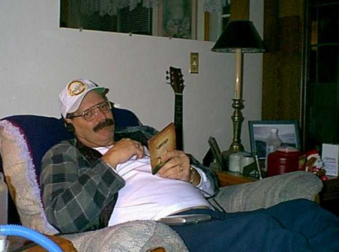 Dad listens to "Man Of Constant Sorrow"