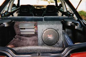 Here is the 12 Rockford Fosgate Punch XLC subwoofer