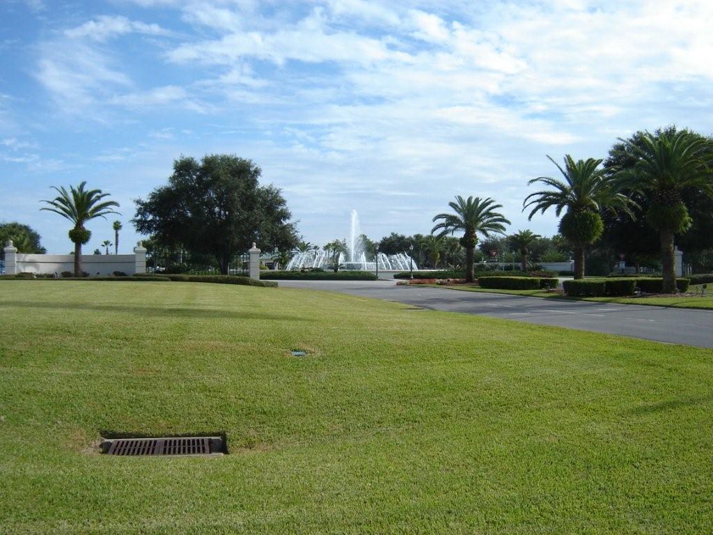 Del Webb Courts