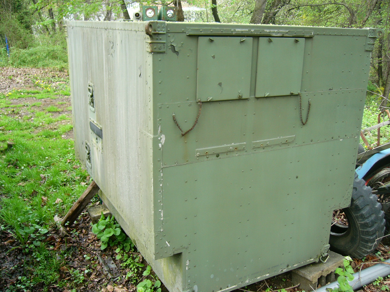 shelter rear