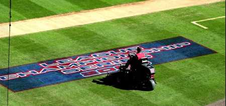 The Busch Stadium crew prepares for the series opener.