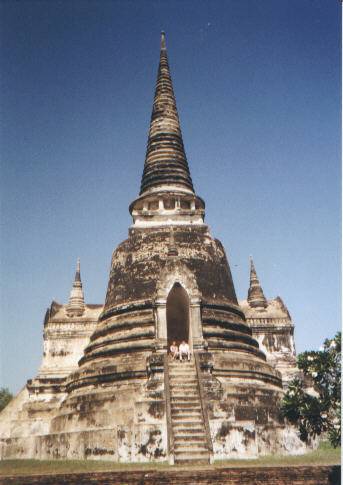 Jackie & Chris, the Royal Grand Palace ruins