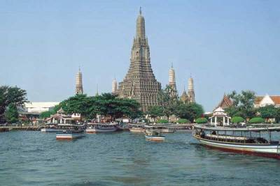 Wat Arun, "Temple of Dawn", Bangkok, once the Royal Grand Palace