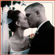 wedkiss2.jpg