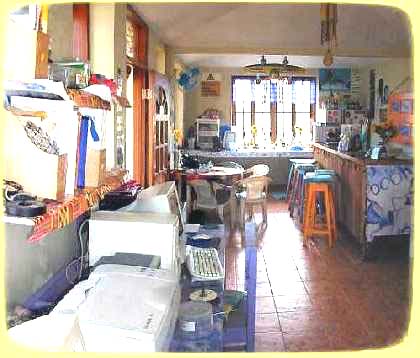 Easy Rock Internet Cafe, Westendnegril