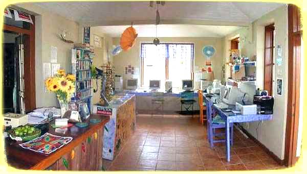 Easy Rock Internet Cafe, Westendnegril