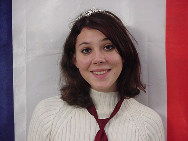 holly-:-historian 02-03