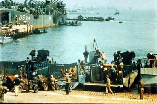 LOADING THE 1ST DIVISION AT PORTLAND HAROUR, DORSET