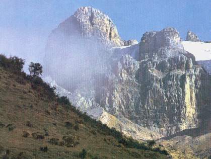 Ampay.jpg (21369 bytes)