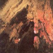 Estalactitas.jpg (6619 bytes)