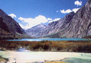 Lagunas.jpg (19529 bytes)