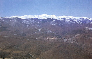 sierrademanda.jpg (63798 bytes)