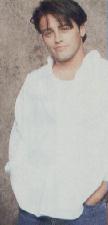 02.jpg (3920 bytes)