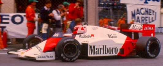 Lauda�b1985�~�w�W�������a���������ۨ��������u����, ���n����ۨ����W�U��L���N�J���ءC	Picture Source: McLaren Fans site Germany