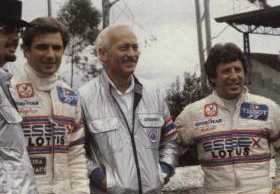 ��ӮɥN������C ���_: Elio de Angelis�BColin Chapman�MMario Andretti�C	Picture Source: Racing Italia