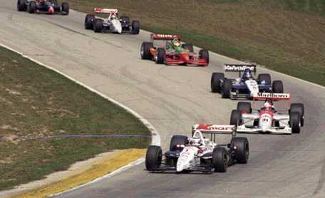 Mario Andretti(��5��)�b�ĤO�ðһ����������̫�@�~, �w�}�l���b����Nigel Mansell(��1��)�����v���U�C Picture Source: Bob Jennings' World of Racing
