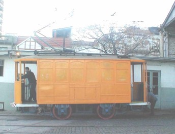 "Zorra Soldadora" N� 2000 de la C�a de Tramways Anglo Argentina. (Foto cortes�a AAT)