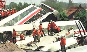 El accidente del ICE fue el peor de Alemania desde la II Guerra Mundial. (Foto BBC)