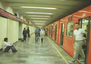 Las autoridades analizar�n la conveniencia de construir la l�nea 12 del metro de M�xico DF.