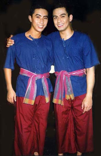 <Chang & Eng>1999&nbsp; - "Duck Eggs" Scene with RJ Rosales