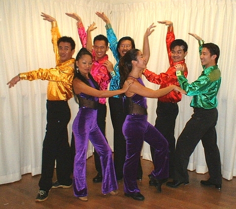 Dance Circle Studios <Tap Dogs> - Singers Fancy