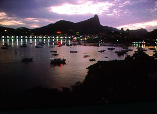 Ba�a de Guanabara a Noite!