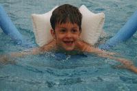 tobi-schwimm.jpg  3548x2371  216 KB