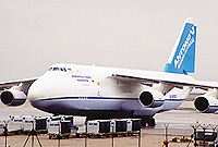UR-82027