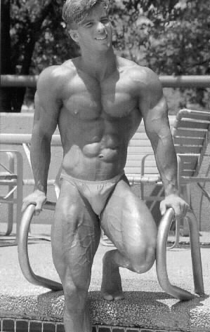 [Muscle Guy]