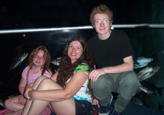 daughter and her kids at Moody Gardens