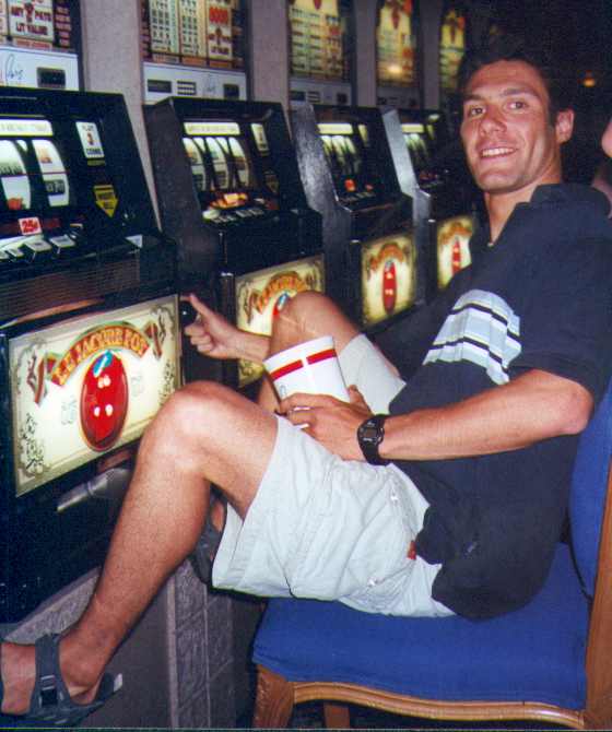 Xavier at the slotmachine