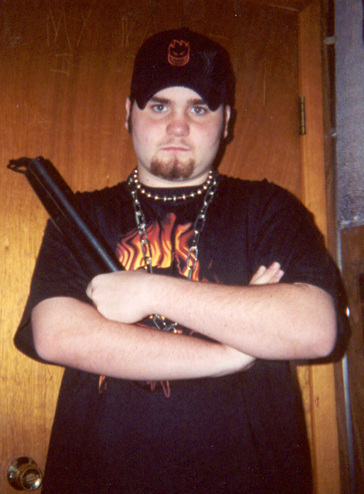 hardcore kyle.jpg (362381 bytes)