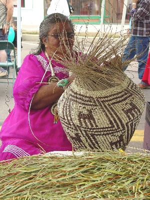 Evalena Henry, San Carlos Apache master basket weaver