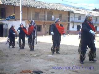 BAILEABUELITOS02