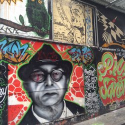 Знакомства