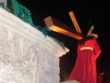 Jes&uacute;s Nazareno de Los Milagros "Rey del Universo"
