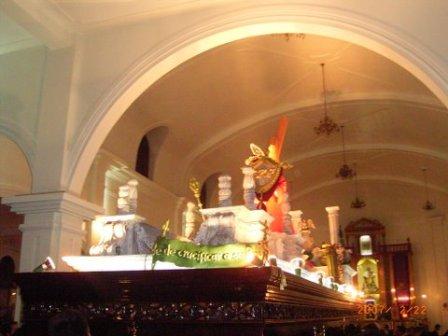 Jes&uacute;s Nazareno de Los Milagros "Rey del Universo"