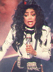 La Toya in concert