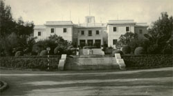 residencia.jpg (13234 bytes)