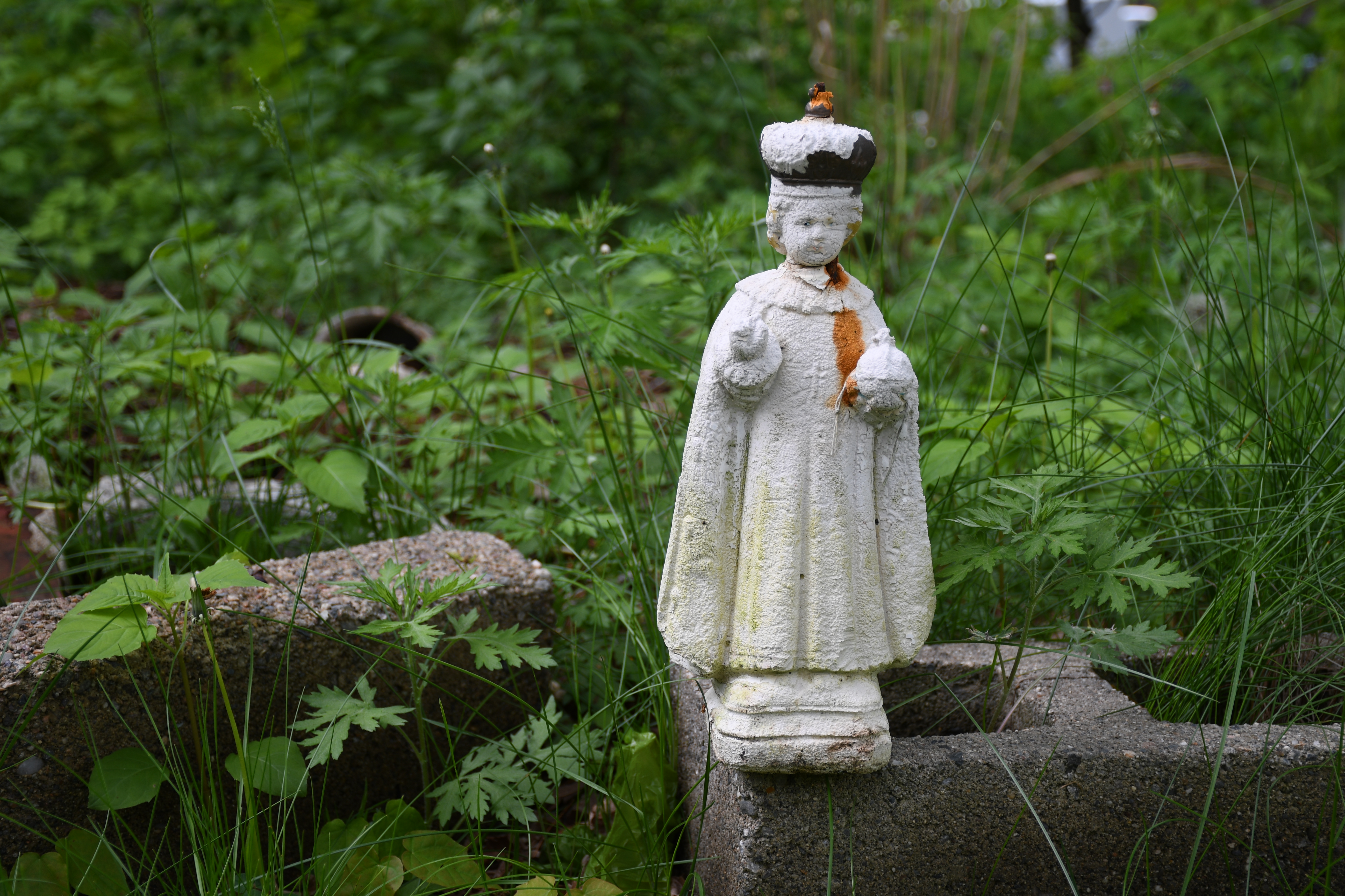 Statue