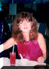 lesley.jpg (14628 bytes)