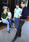 blur6.jpg (30341 bytes)