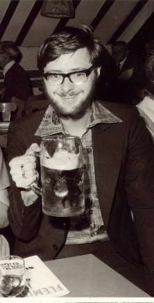 OMG! which is worse the beard or the shirt