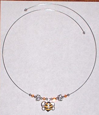 bee_wirenecklace.jpg