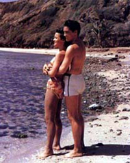 Chad (Elvis) and Maile(Joan Blackman) on the beach