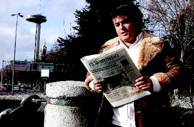 Diario Accion de General Rodriguez, politica, actualidad, noticias e informacion, personalidades e instituciones, policiales, galerias de fotos; historia de General Rodriguez, sus origenes, edificios, estancias, habitos y costumbres, anecdotas, comercios e industrias, los fundadores, antiguas instituciones, fotos e imagenes; suplementos especiales: la crisis politica, economica y social de la Argentina, los acontecimientos de Diciembre de 2001, articulos y entrevistas; Emigracion: toda la informacion destinada a aquellos que desean emigrar, radicarse o estudiar en el exterior, visas, pasaportes, consejos, guias, informacion util, links; Trueque: novedades e informacion, links, estructura del trueque; el casamiento de Maxima Zorreguieta y el principe Guillermo Alejandro de Holanda; Guerra de Afganistan: galeria de imagenes e informacion sobre la primera guerra del siglo XXI; el atentado a las torres Gemelas de Nueva York y dscripcion del hecho que conmovio al mundo; Empleo: consultoras, clasificados, agencias de empleo, consejos e informacion util, curriculum vitae, como confeccionarlos, noticias de actualidad; 
Los numeros de la crisis: Las consecuencias de la crisis politica, economica y social; estadisticas, pobreza, desnutricion, salud y asistencia; noticias regionales y provinciales, columnas y editoriales; informacion para negocios: pymes, links, empresas y negocios; Agenda Cultural con toda la informacion de cursos, universidades, talleres, escuelas y oportunidades, exposiciones de arte de la region; buscadores en Internet, Enlaces: links a los mejores sitios de educacion, cultura, arte, biografias, politica, interes general, web, Links del Diario Accion: RMS Titanic, su historia, su tragico viaje inaugural; historias, testimonios, documentos y articulos sobre el naufragio; links y sitios sobre el tema; la pelicula de Cameron, fotos e imagenes; suplementos especiales, Historia Argentina y de General Rodriguez, la llegada de la democracia en General Rodriguez, la asuncion de Juan Lumbreras como intendente en 1983, galeria de imagenes, sus palabras y los actos, su gabinete, festejos de la comunidad. Fundacion del pueblo de General Rodriguez, sus instituciones y personalidades relevantes, arquitectura y edificios, comercios e industrias, sus comienzos, estancias, inmigraciones italianas, espa�olas, vascas e irlandesas, anecdotas y efemerides, sus hombres ilustres, el Hospital Vicente Lopez y Planes, su fundacion por las Damas de Beneficencia, el hundimiento del crucero General Belgrano, testimonios de ex combatientes y tripulantes, su comandante Hector Elias Bonzo, fotos e imagenes, recuerdos y homenajes, historia de la familia Bonzo de General Rodriguez, entrevistas y articulos periodisticos. La guerra de Malvinas en el Atlantico Sur, el conflicto belico con Gran Breta�a de 1982, politicos relevantes, Benjamin Paez y Trueba, fotos antiguas de familias fundadoras, galerias de imagenes de pobladores, recorrida virtual por el antiguo General Rodriguez, el paso de la Infanta en 1910, historia de La Serenisima, la familia Mastellone, La Choza, Bernardo de Irigoyen, peronismo y radicalismo y muchisimo mas